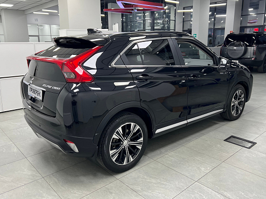 Mitsubishi Eclipse Cross Instyle, 2018 года, пробег 74000 км