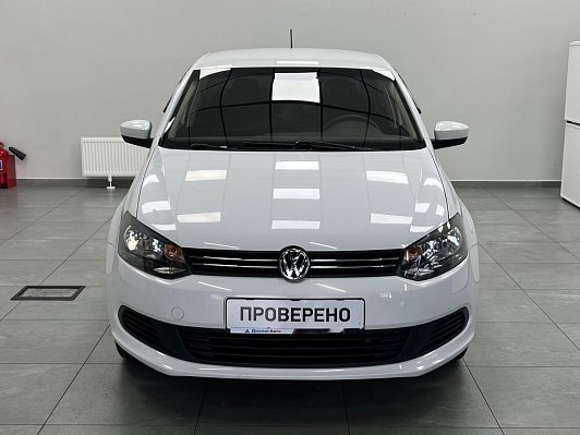 Volkswagen Polo Comfortline, 2015 года, пробег 91392 км