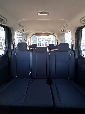 Toyota Noah, 2015 года, пробег 178702 км