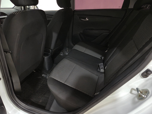 Kia Rio Luxe, 2019 года, пробег 141818 км