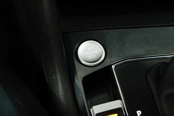 Volkswagen Tiguan CITY, 2019 года, пробег 81381 км