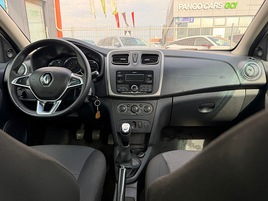 Renault Logan Drive, 2021 года, пробег 93070 км