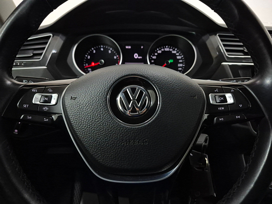 Volkswagen Tiguan Comfortline, 2019 года, пробег 133220 км