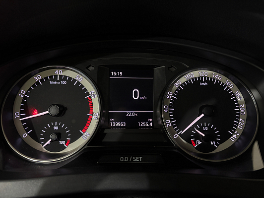 Skoda Rapid Hockey Edition, 2017 года, пробег 139961 км