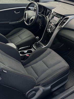 Hyundai i30, 2013 года, пробег 216013 км