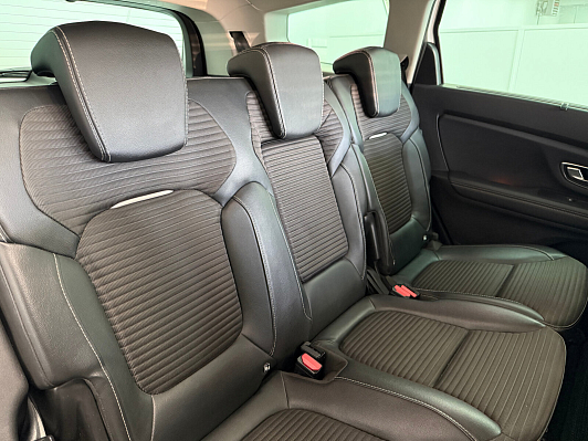 Renault Scenic, 2019 года, пробег 155609 км