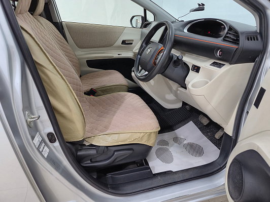 Toyota Sienta, 2018 года, пробег 107369 км