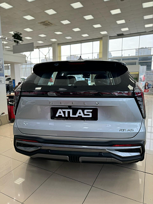 Geely Atlas Luxury, серебряный