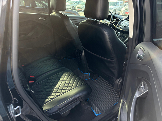 Ford Kuga Trend Plus, 2016 года, пробег 105000 км