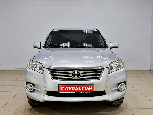 Toyota RAV4, 2011 года, пробег 137509 км