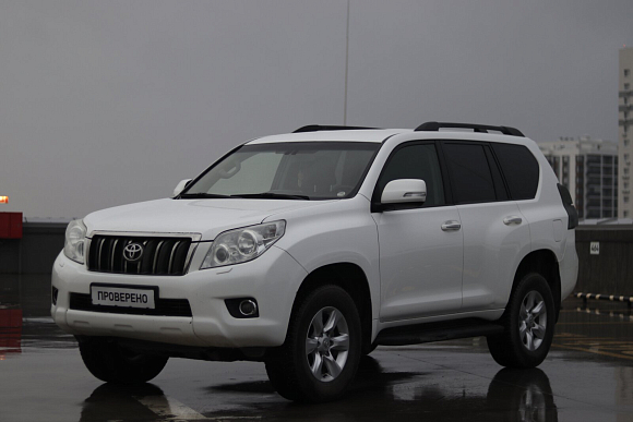 Toyota Land Cruiser Prado Комфорт, 2010 года, пробег 302000 км