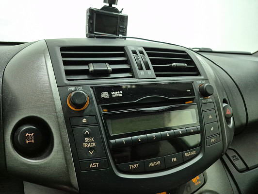 Toyota RAV4, 2011 года, пробег 191628 км