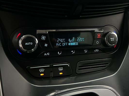Ford Kuga Trend Plus, 2014 года, пробег 270000 км