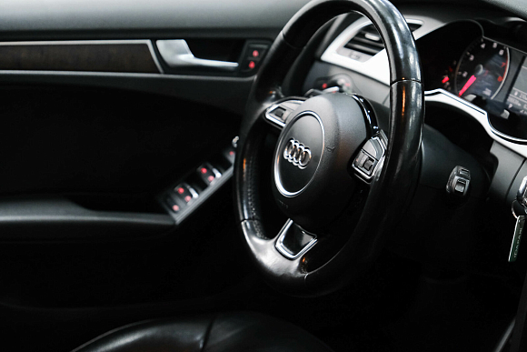 Audi A4 Comfort, 2015 года, пробег 205500 км