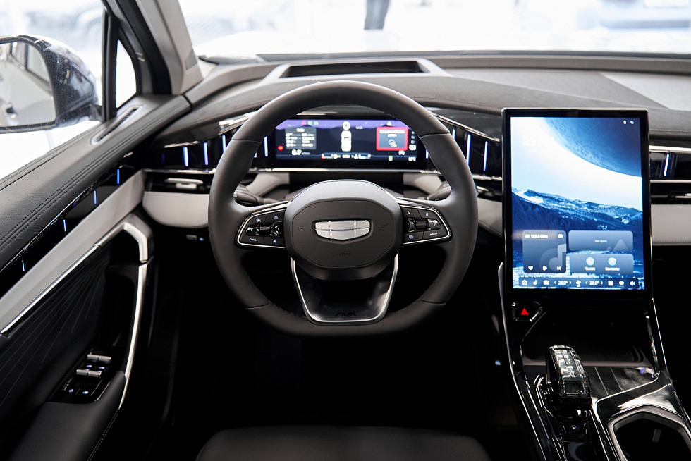 Geely Atlas Flagship Sport, серый