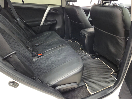 Toyota RAV4, 2016 года, пробег 140132 км