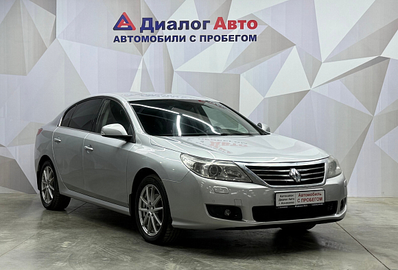 Renault Latitude Privilege, 2012 года, пробег 217598 км