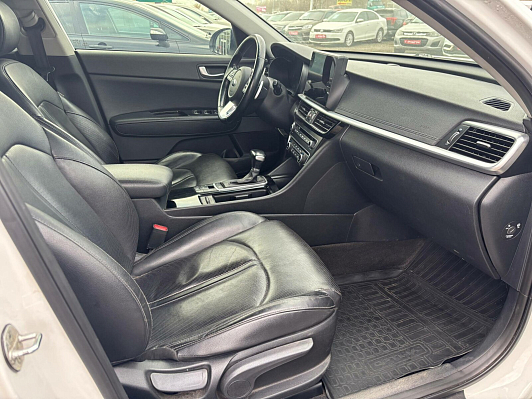Kia Optima Prestige, 2018 года, пробег 182856 км