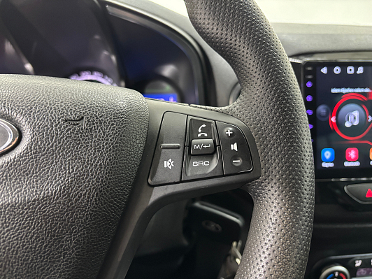 Lada (ВАЗ) XRAY Luxe Prestige (2018-2021), 2017 года, пробег 97627 км