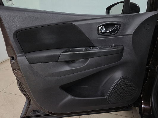 Renault Kaptur Drive, 2019 года, пробег 160463 км