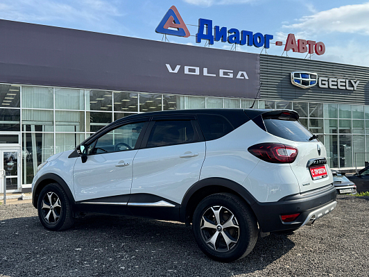 Renault Kaptur Drive, 2017 года, пробег 117318 км