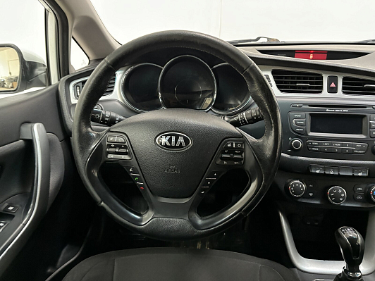 Kia Ceed Comfort, 2015 года, пробег 194000 км