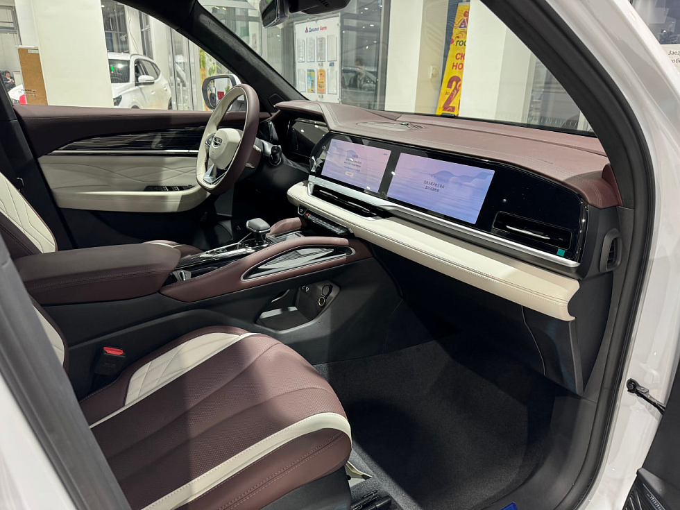 Geely Monjaro Flagship, белый