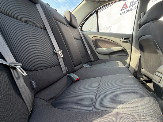 Nissan Almera Classic, 2011 года, пробег 304000 км
