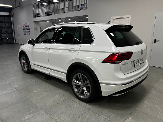 Volkswagen Tiguan Sportline, 2018 года, пробег 161610 км