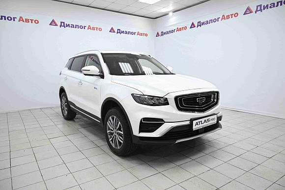 Geely Atlas Pro Luxury, белый