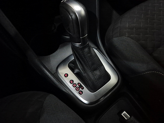Volkswagen Polo CONNECT, 2018 года, пробег 214004 км