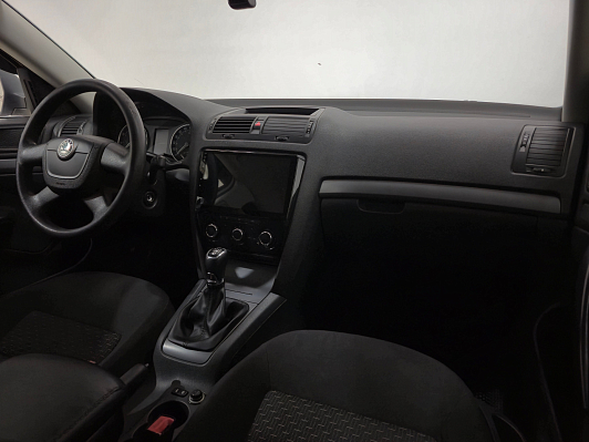 Skoda Octavia Ambition, 2012 года, пробег 290251 км