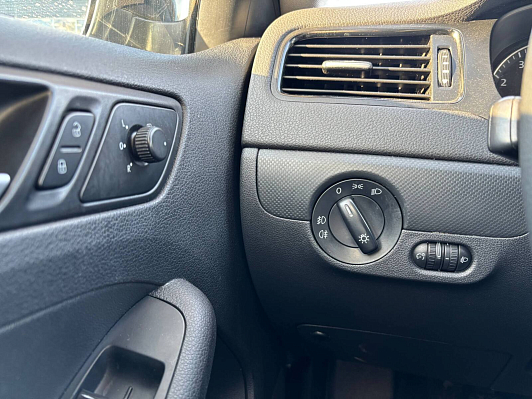 Volkswagen Jetta Conceptline, 2014 года, пробег 177325 км