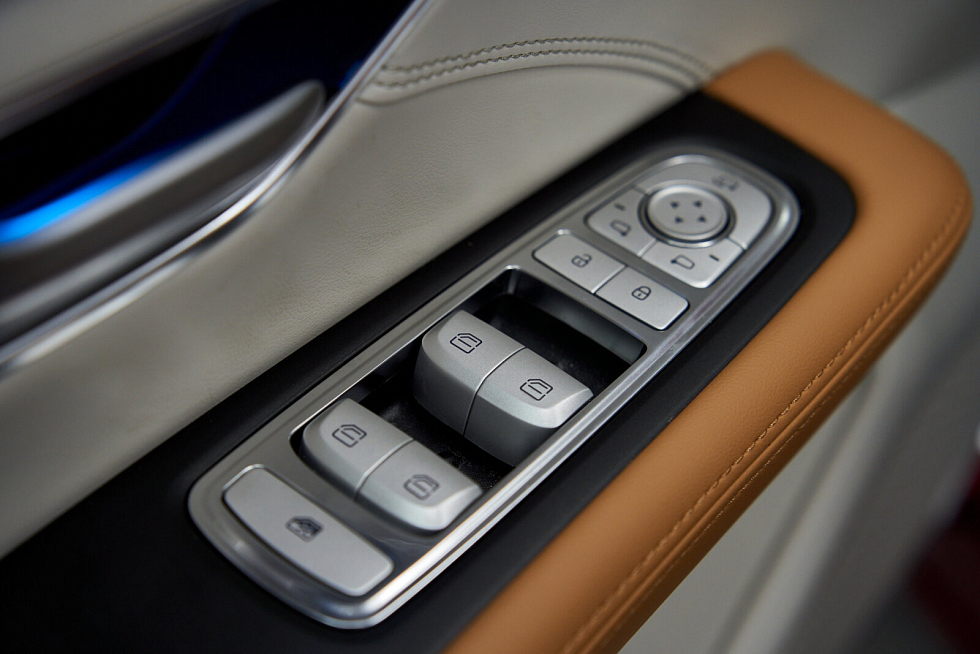 JETOUR X70 PLUS Comfort, красный