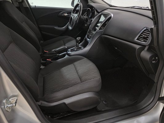 Opel Astra Cosmo, 2013 года, пробег 202375 км