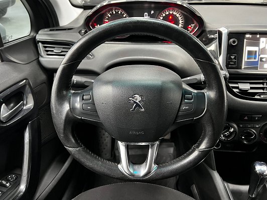 Peugeot 208 Active, 2013 года, пробег 123739 км