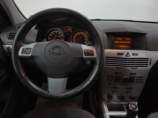 Opel Astra Enjoy, 2011 года, пробег 177658 км