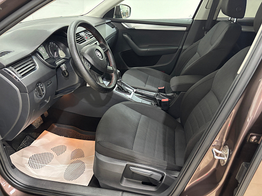 Skoda Octavia, 2014 года, пробег 331800 км