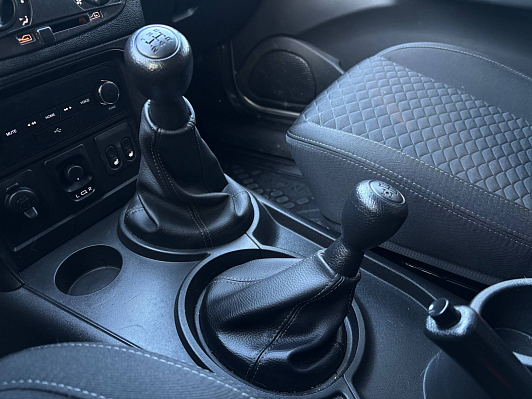 Lada (ВАЗ) Niva Travel BLACK'24, 2025 года, пробег 9210 км