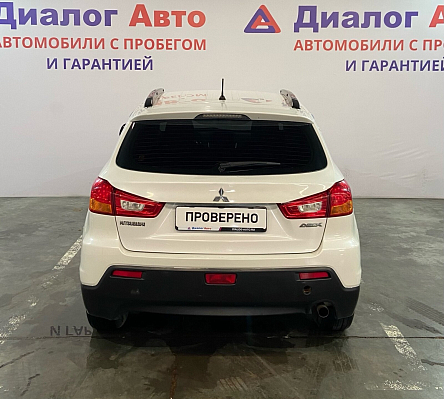 Mitsubishi ASX Invite, 2011 года, пробег 228000 км