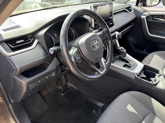 Toyota RAV4 Престиж, 2020 года, пробег 164974 км