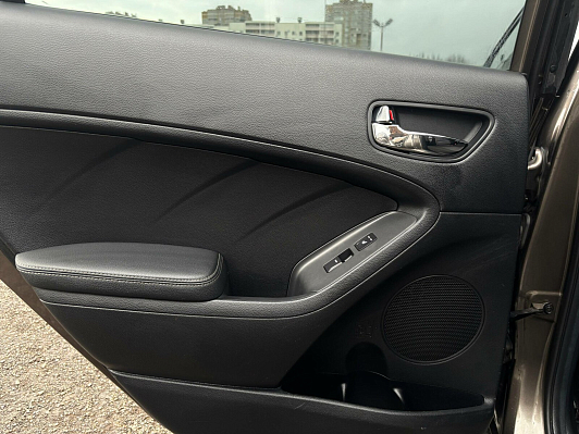 Kia Cerato Premium, 2015 года, пробег 173097 км