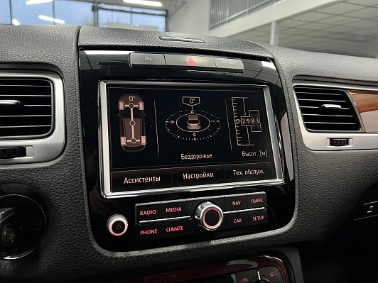 Volkswagen Touareg, 2010 года, пробег 344585 км