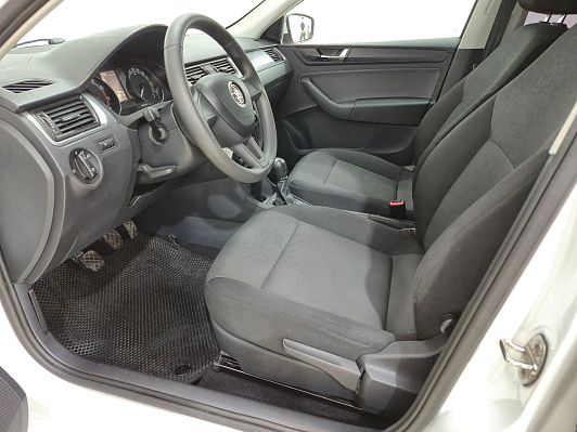 Skoda Rapid Hockey Edition Active, 2018 года, пробег 128877 км