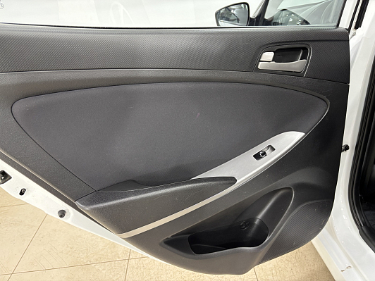 Hyundai Solaris Comfort, 2015 года, пробег 144818 км