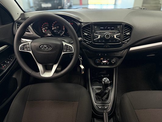 Lada (ВАЗ) Vesta Comfort, 2018 года, пробег 74571 км