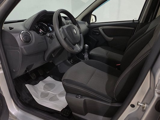 Renault Duster Life, 2017 года, пробег 105718 км
