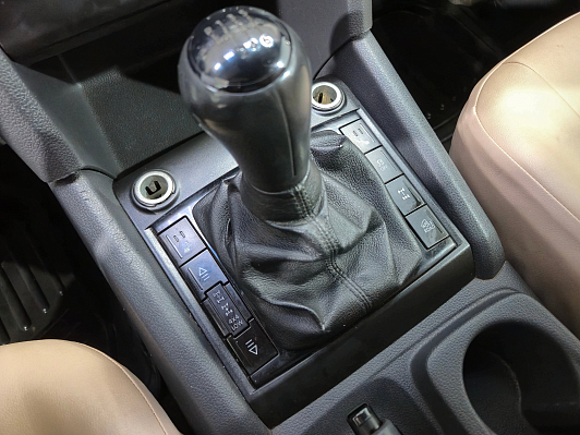 Volkswagen Amarok, 2012 года, пробег 178347 км
