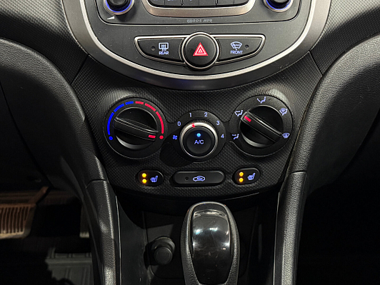 Hyundai Solaris Comfort, 2015 года, пробег 133000 км