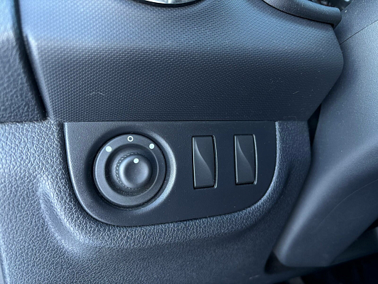 Renault Sandero Stepway Life, 2019 года, пробег 112333 км